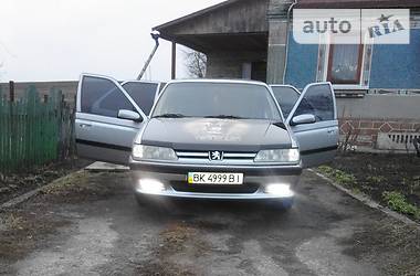 Седан Peugeot 605 1996 в Ровно