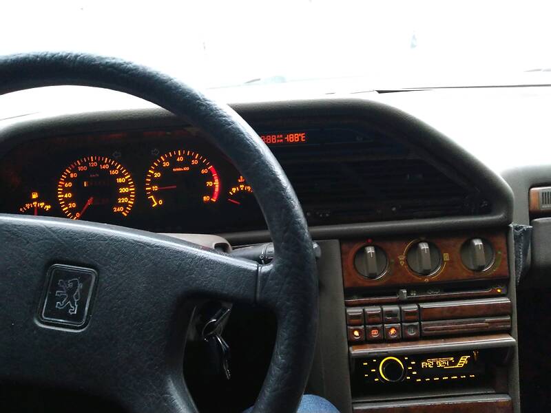 Седан Peugeot 605 1990 в Києві