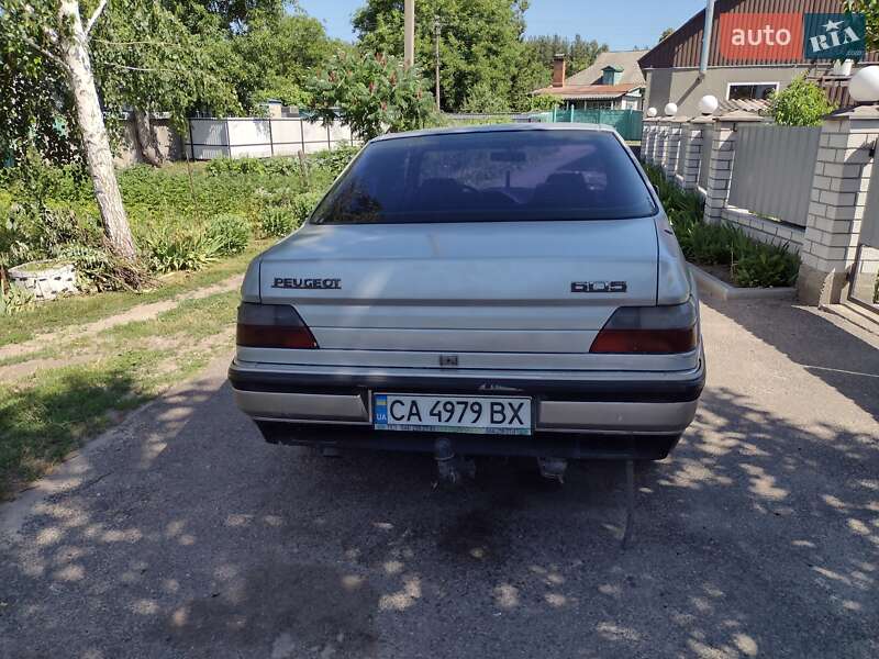 Седан Peugeot 605 1991 в Черкасах