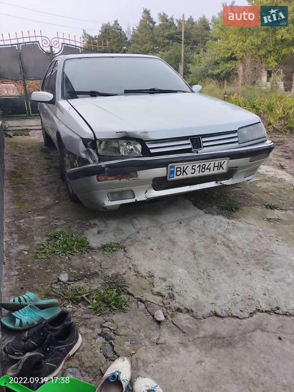Седан Peugeot 605 1990 в Шепетовке