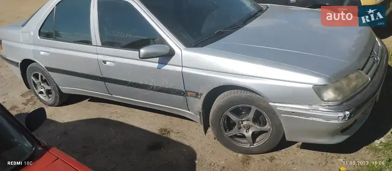 Peugeot 605 1998