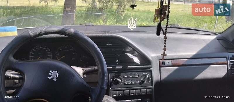 Седан Peugeot 605 1998 в Самборі