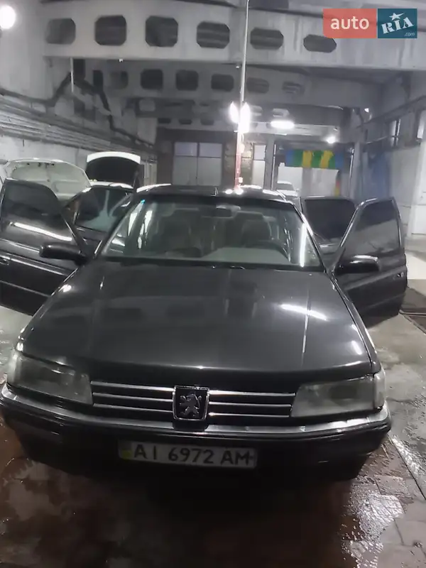 Peugeot 605 1992