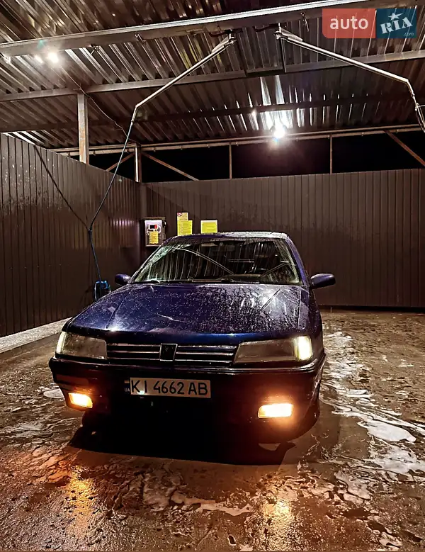 Peugeot 605 1990