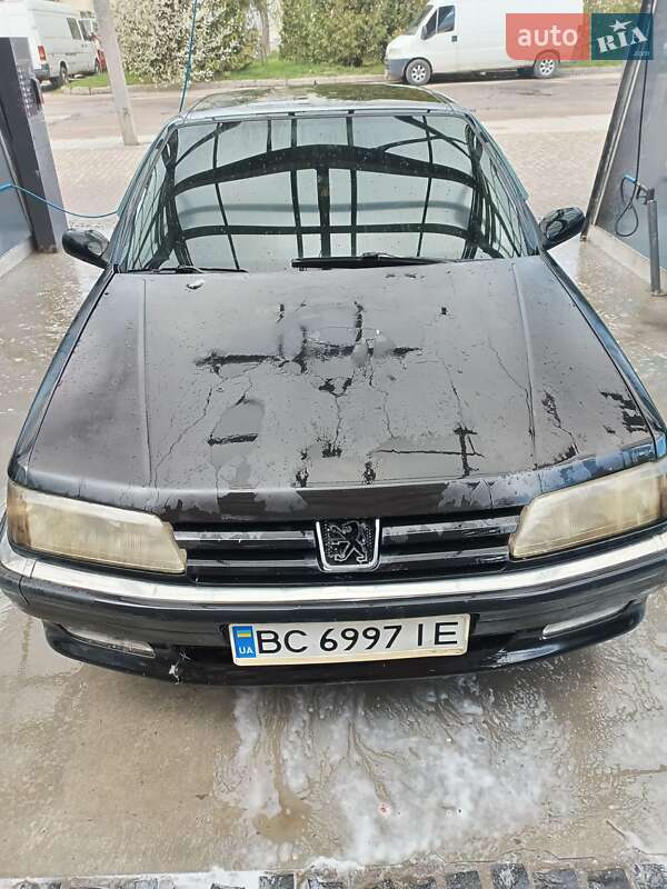 Peugeot 605 1992