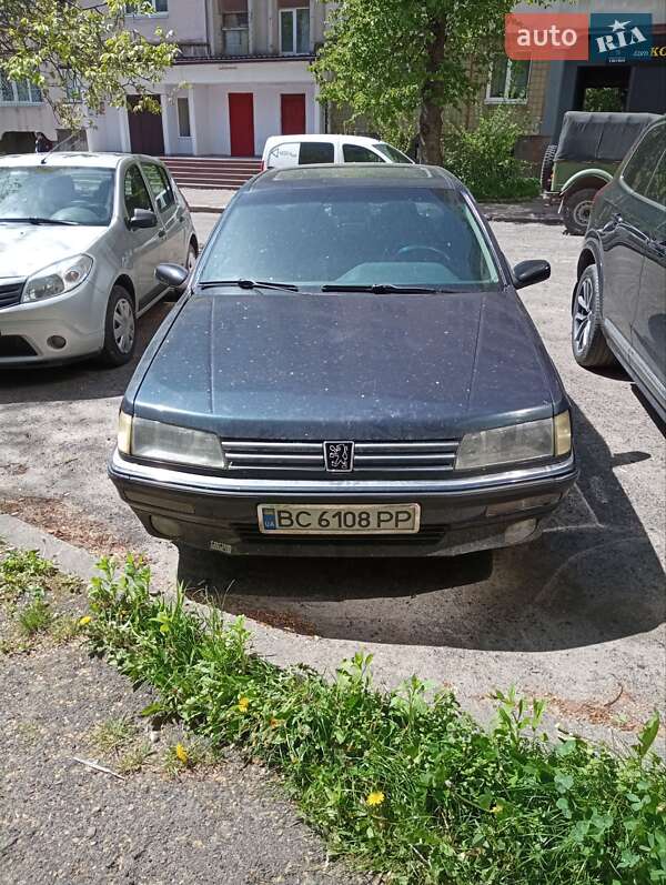 Peugeot 605 1990