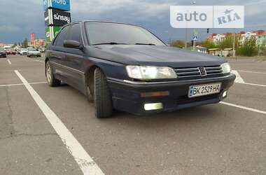 Седан Peugeot 605 1992 в Ровно