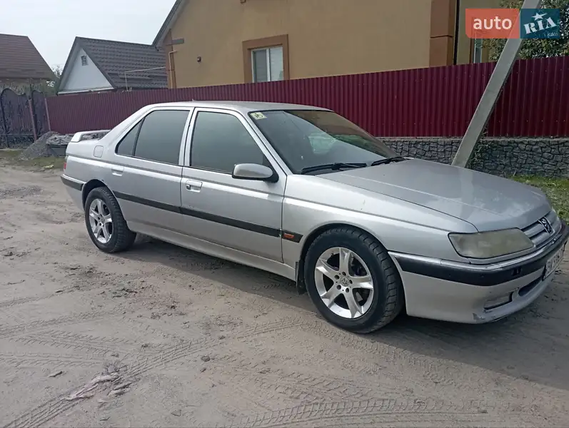 Peugeot 605