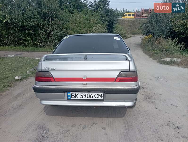 Седан Peugeot 605 1998 в Сарнах
