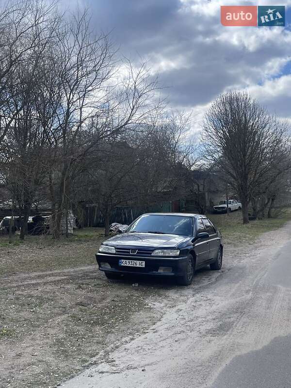 Седан Peugeot 605 1996 в Бучі