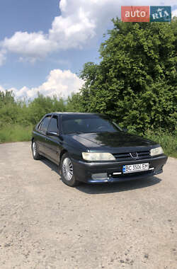 Седан Peugeot 605 1995 в Буську