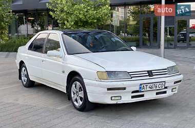 Седан Peugeot 605 1990 в Ровно