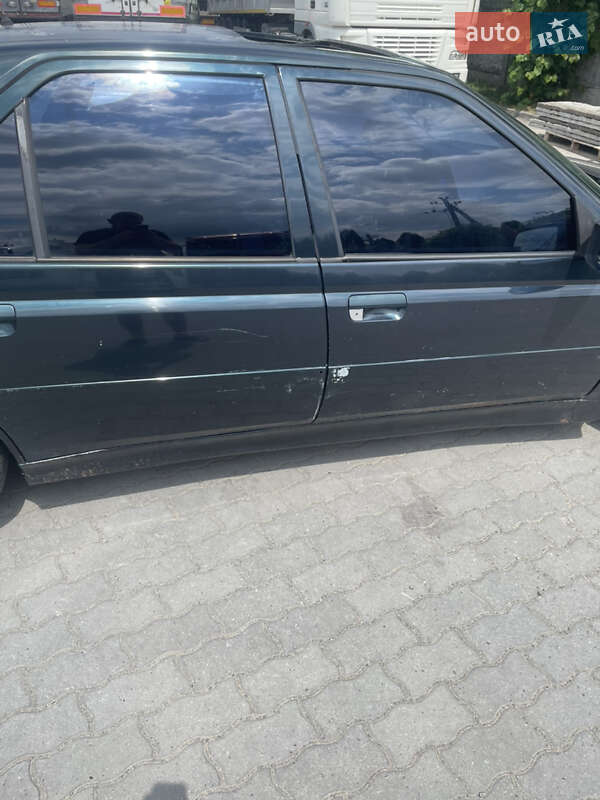 Седан Peugeot 605 1996 в Львове
