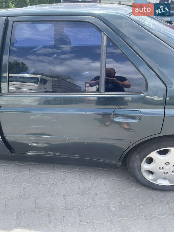 Седан Peugeot 605 1996 в Львове