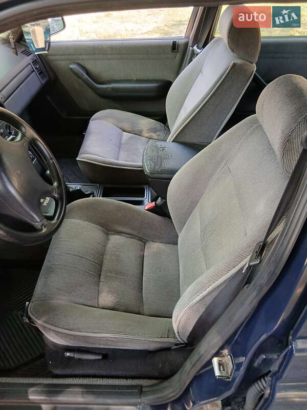 Седан Peugeot 605 1994 в Кривому Розі