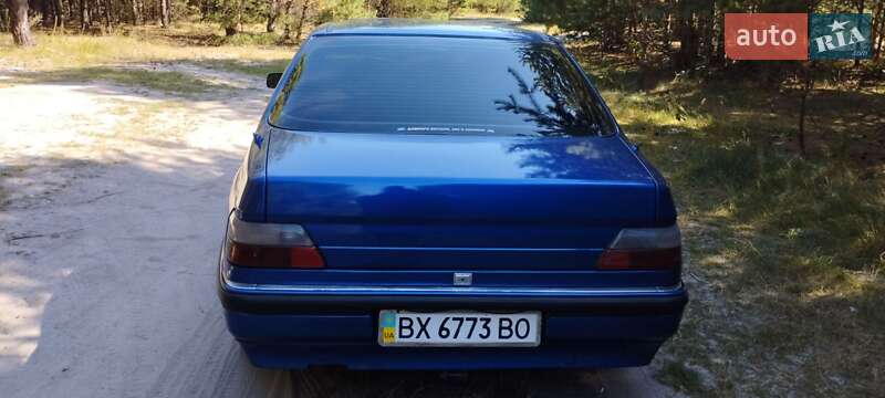 Седан Peugeot 605 1990 в Славуті