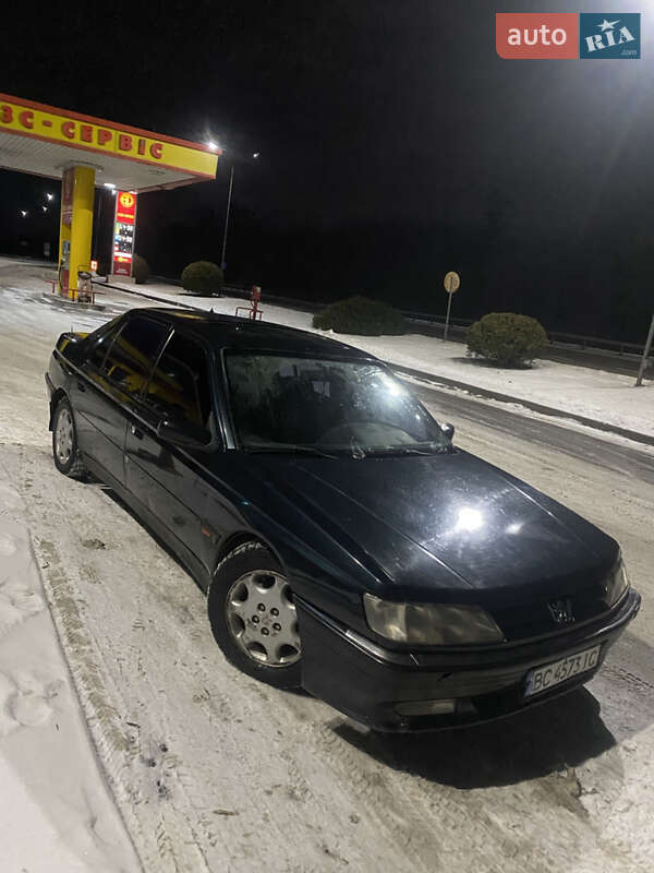 Седан Peugeot 605 1996 в Млиніві