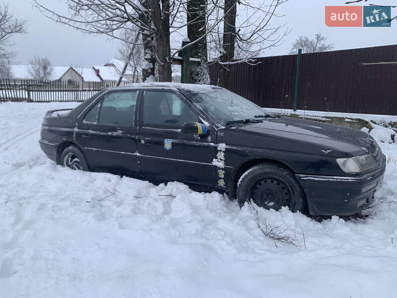 Седан Peugeot 605 1991 в Надворной