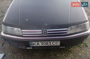 Седан Peugeot 605 1992 в Олевске