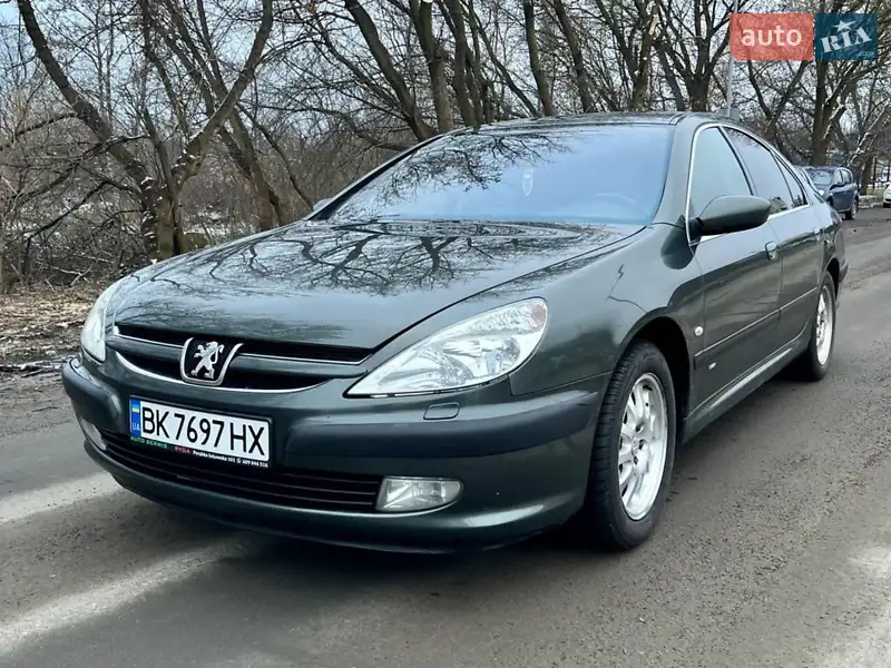 Peugeot 607 2004
