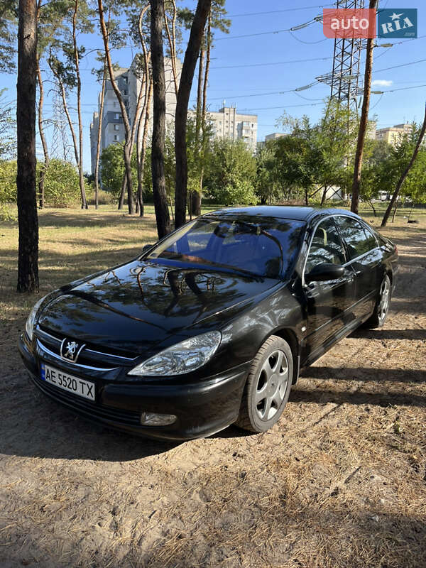 Peugeot 607 2001