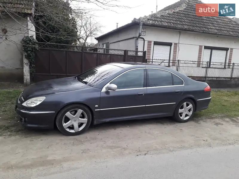 Peugeot 607 2004