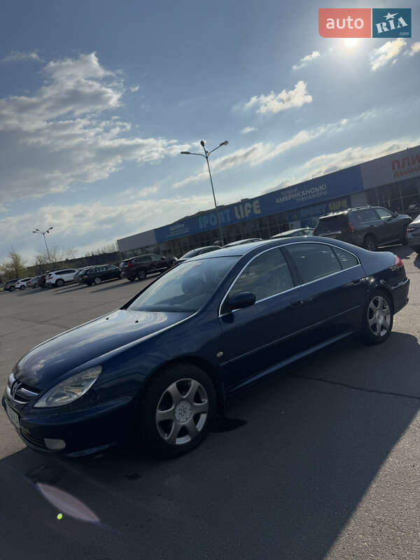 Peugeot 607 2003