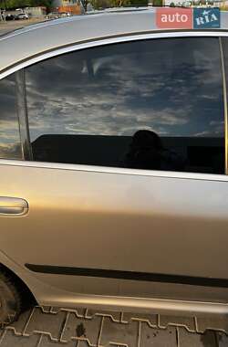 Седан Peugeot 607 2001 в 