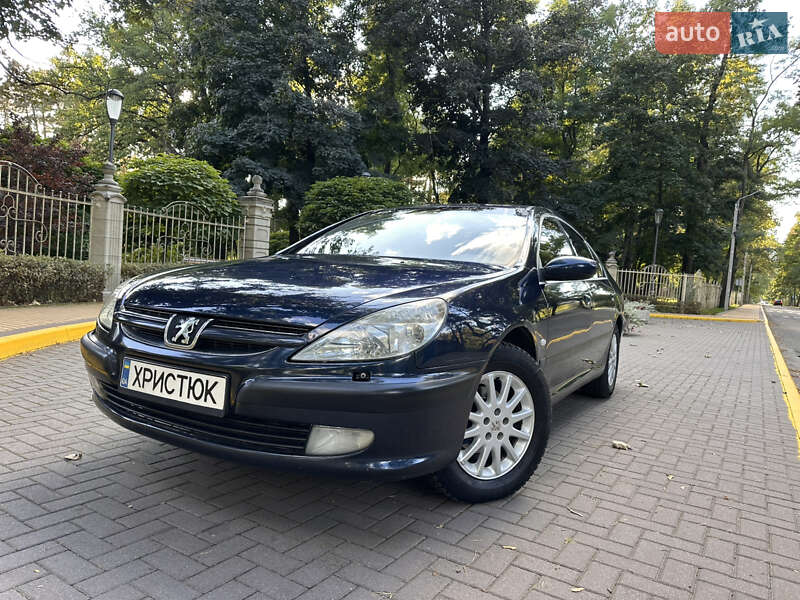 Peugeot 607 2001