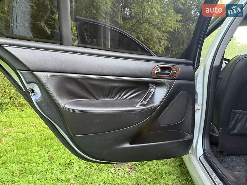 Седан Peugeot 607 2009 в Тернополе