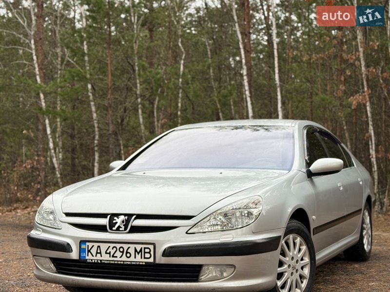 Peugeot 607 2004