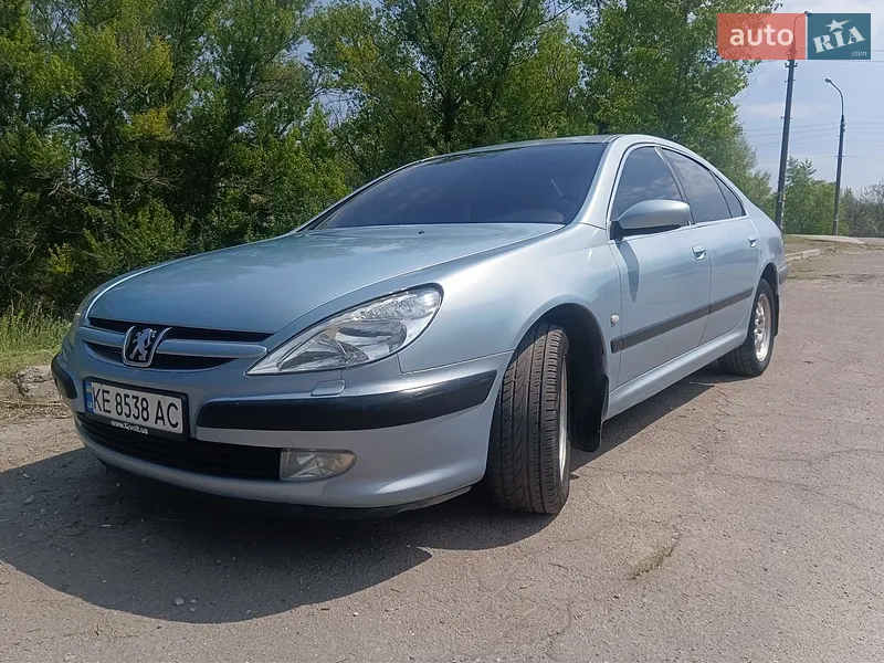 Peugeot 607 2001