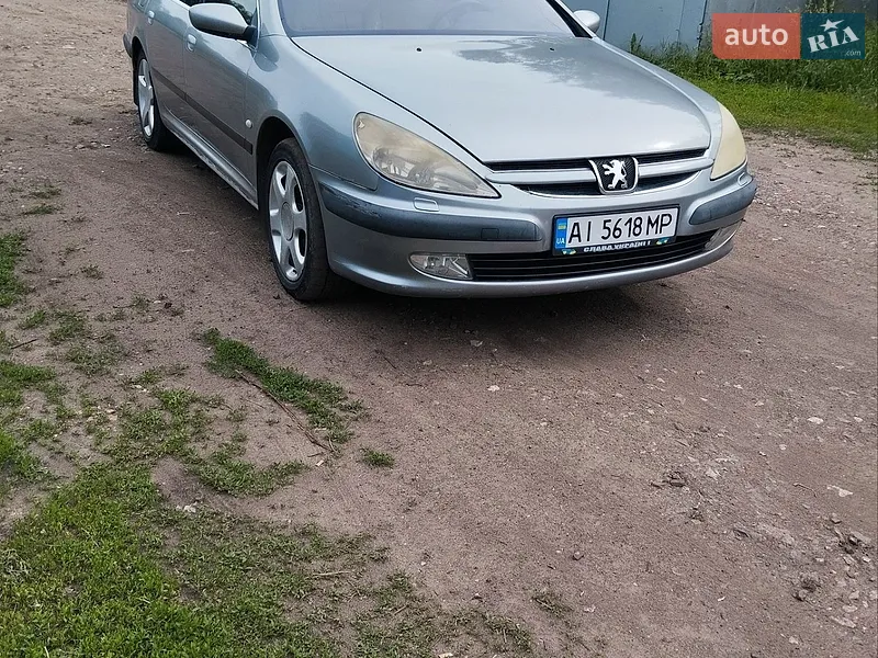 Peugeot 607 2004