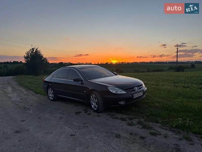 Peugeot 607 2001