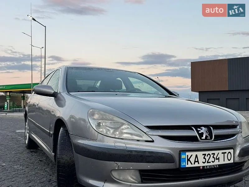Peugeot 607 2001