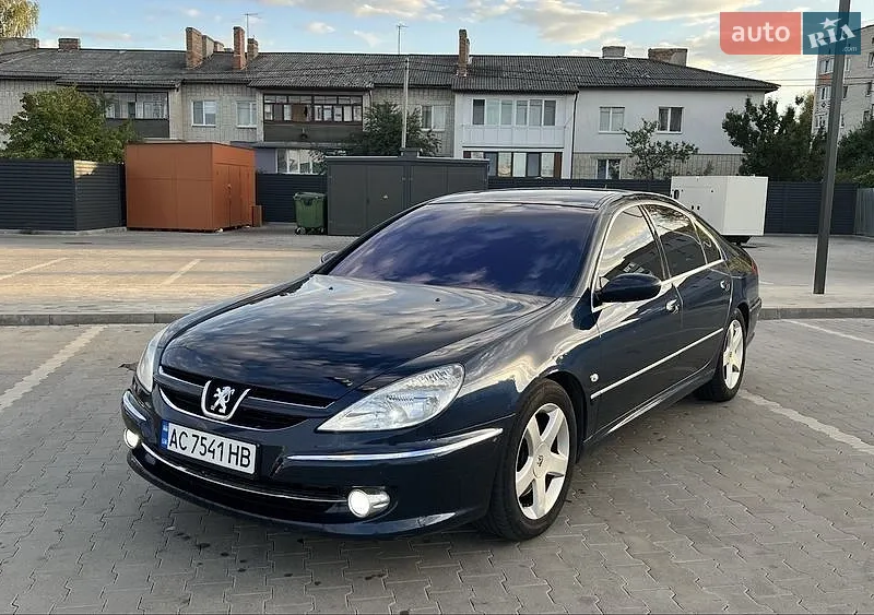 Peugeot 607