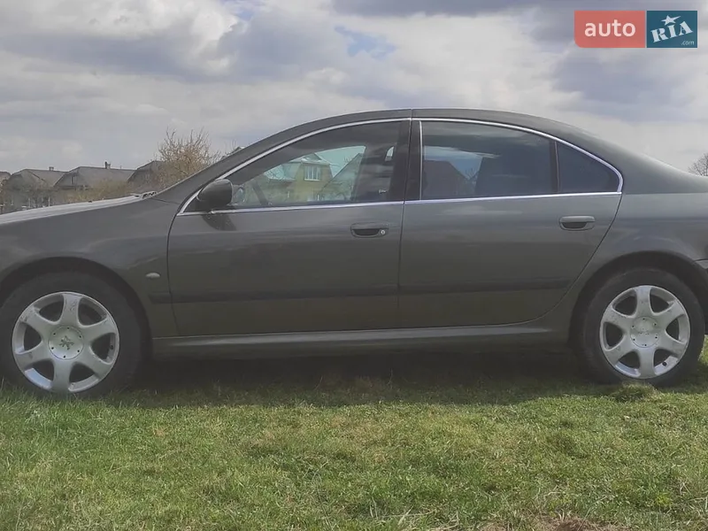 Peugeot 607 2004