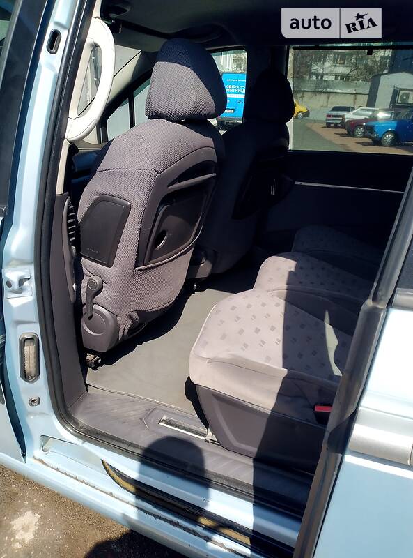 Мінівен Peugeot 807 2004 в Житомирі