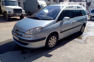 Минивэн Peugeot 807 2004 в 