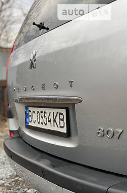 Мінівен Peugeot 807 2004 в Дрогобичі