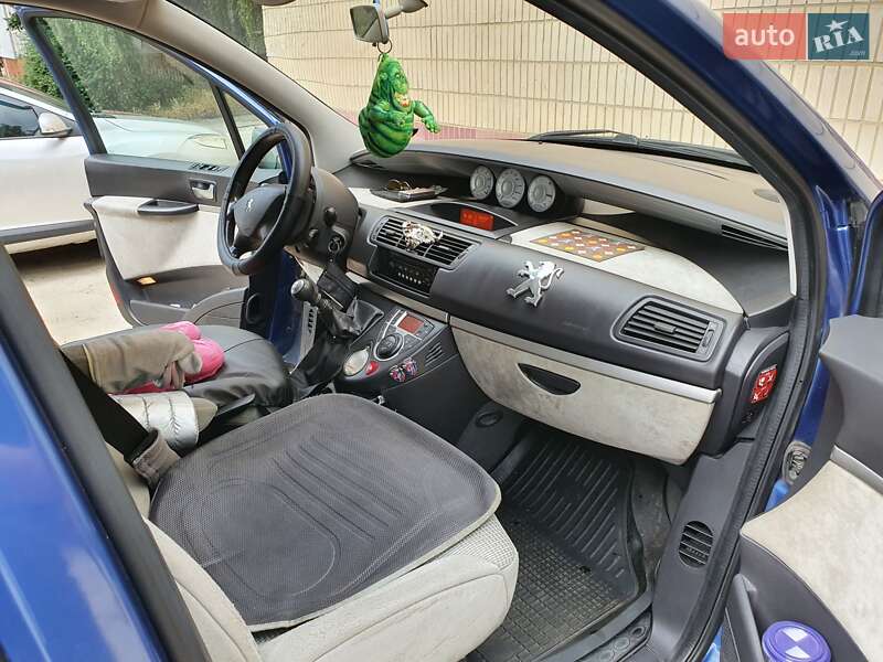 Минивэн Peugeot 807 2006 в Сумах