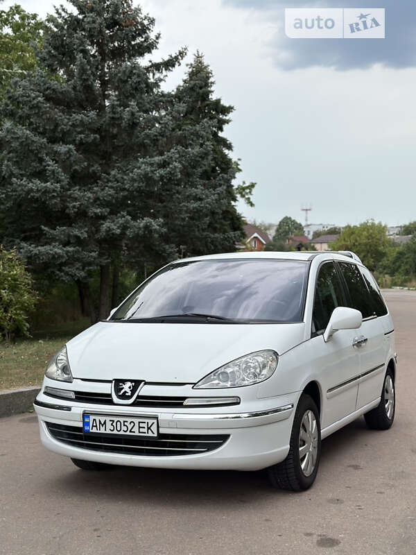 Минивэн Peugeot 807 2011 в Житомире