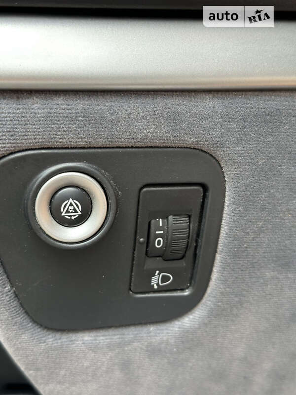 Минивэн Peugeot 807 2011 в Житомире