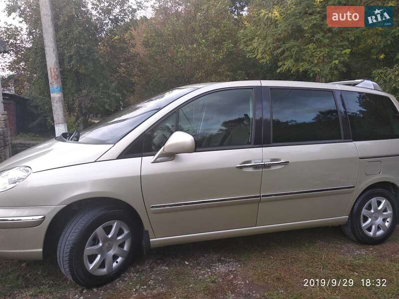 Мінівен Peugeot 807 2013 в Кам'янець-Подільському