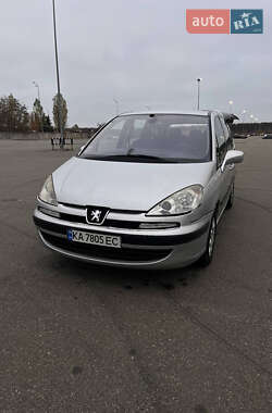 Минивэн Peugeot 807 2003 в Киеве