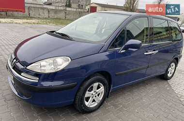 Минивэн Peugeot 807 2004 в 