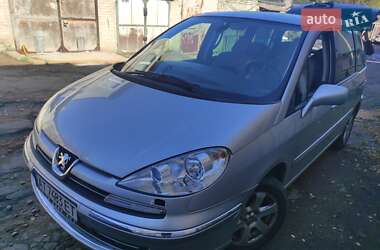 Минивэн Peugeot 807 2009 в 