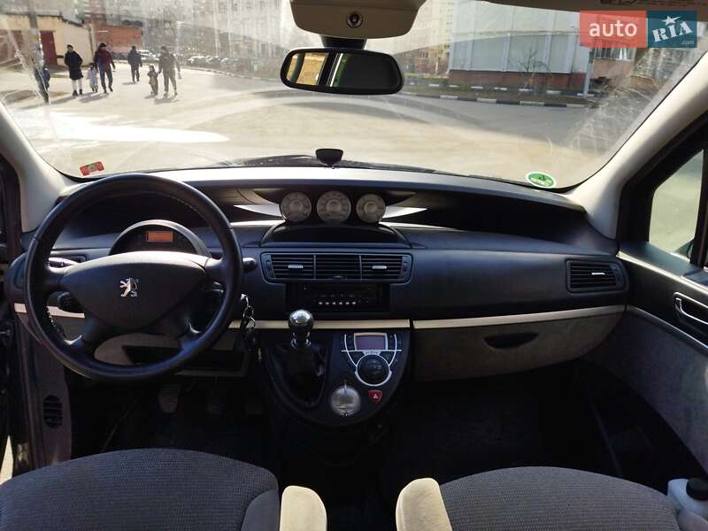 Минивэн Peugeot 807 2010 в Харькове