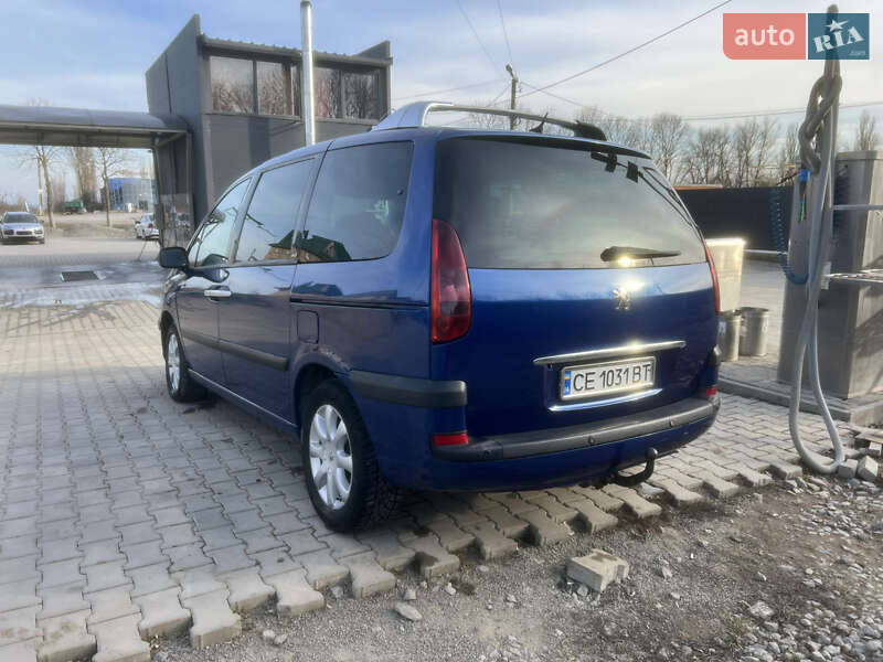Минивэн Peugeot 807 2006 в Хотине