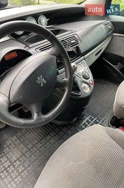 Минивэн Peugeot 807 2008 в 